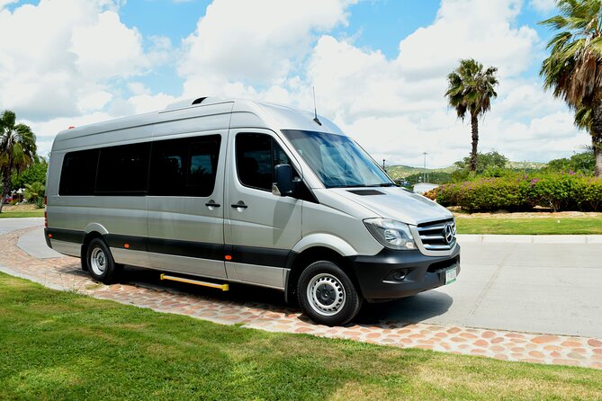 Los Cabos Airport Shuttle Roundtrip Hotels Only - Coverage of All Major Hotel Zones in Los Cabos