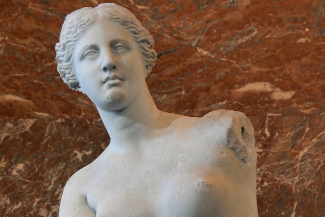 Louvre Highlights Tour - Private, Certified, Customizable - ENTRY FEES INCLUDED - Navigating the Louvre’s Vast Collection