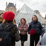 Louvre Late Opening Guided Tiny Group Tour - Starting Point at Le Kiosque des Noctambules in Paris