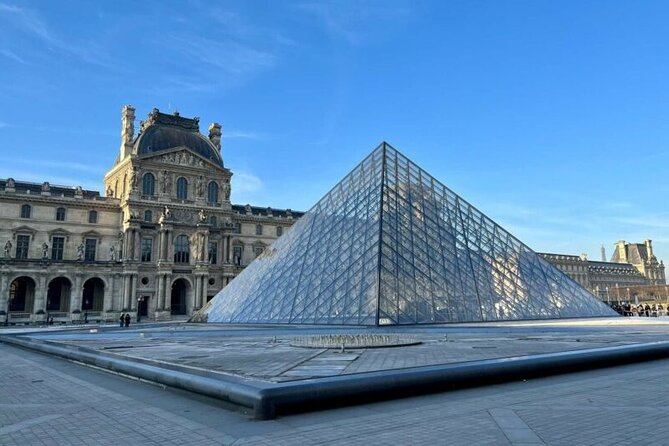 Louvre Max 6 People Small-Group Tour with Mona Lisa First Viewing - Starting Point at the Pyramide du Louvre in Paris