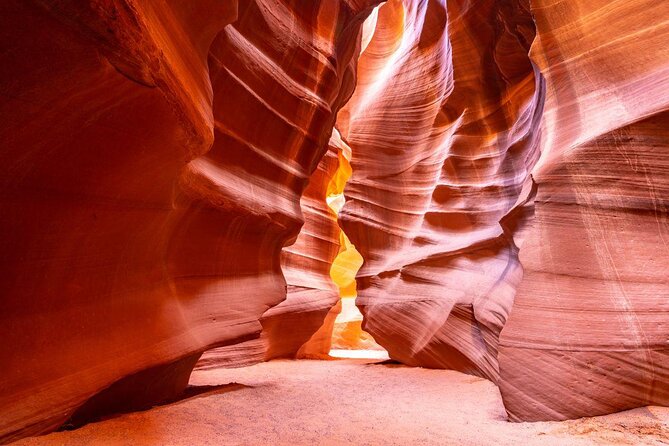 Lower Antelope Canyon & Horseshoe Bend Tours in Arizona - Horseshoe Bend Overlook: A Breathtaking View