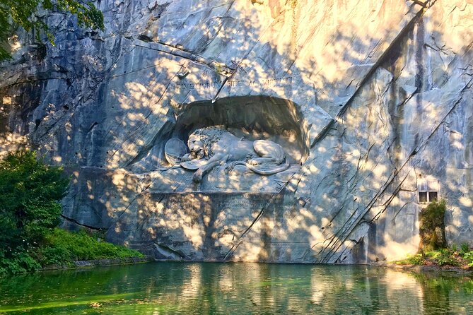 Lucerne Private Tour - Glacier Express Swiss Alps and Lucerne - The Glacier Express: A Journey Through the Swiss Alps