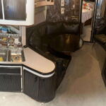 Luxurious 40ft Yacht Charter - Meet the Easy-Going Crew and Modern Yacht Features