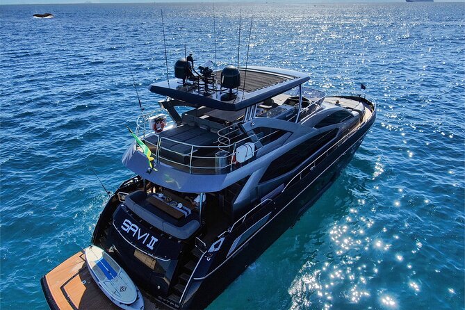 Luxury Black Yacht in Cabo - The Exclusive Black Yacht in Cabo San Lucas
