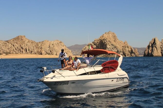 Luxury Experience on Private Yacht 34ft in Cabo - Onboard Comforts and Equipment