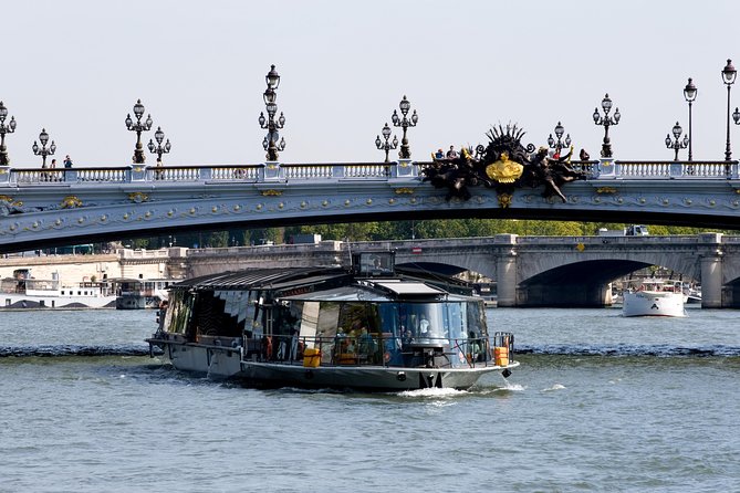 Luxury Paris Day Trip from London with Seine River Lunch Cruise - Guided Panoramic Coach Tour of Paris Landmarks