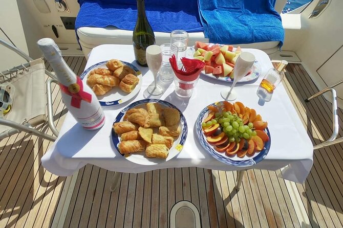 Luxury Power Yacht Cruise - Snorkeling and Relaxation in Clear Waters