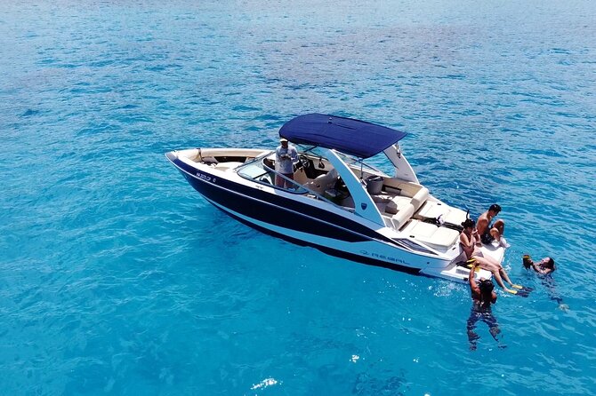Luxury Private Boat Charter in Big Island Hawaii - Experience the Finest Private Boat Charter in Big Island, Hawaii