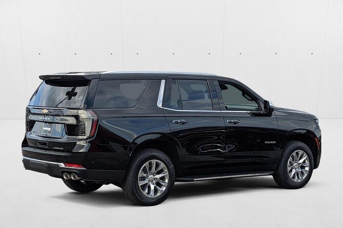 Luxury SUV Transfer  MCO Airport to Lake Buena Vista - Pickup at Orlando MCO Airport for a Stress-Free Arrival