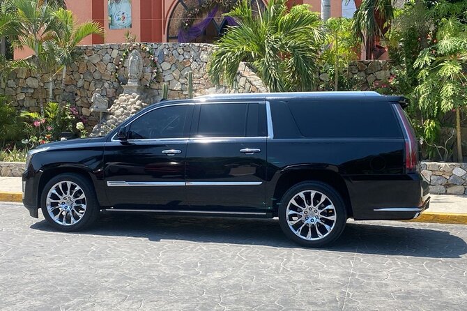 Luxury Transportation SUV Airport HUX to Bahias Hotels - Exclusive, Private Service with Bilingual Support