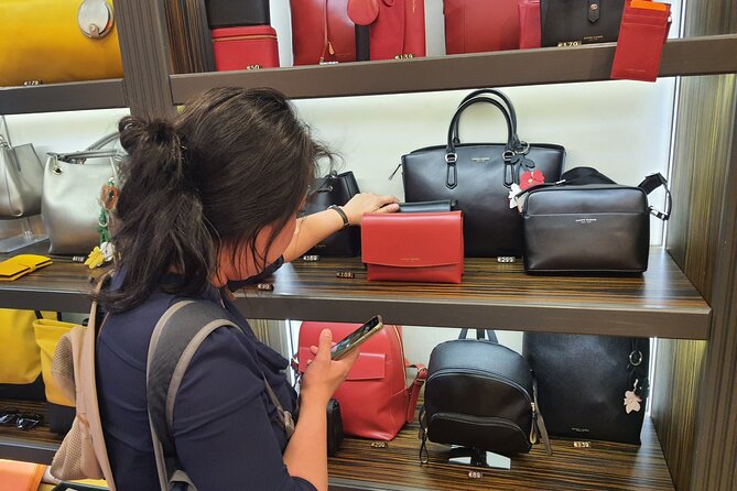 Made-in-Rome Fashion Houses and Italian Designer Brands Guided Tour - Starting at Piazza Mignanelli: The Birthplace of Italian Fashion