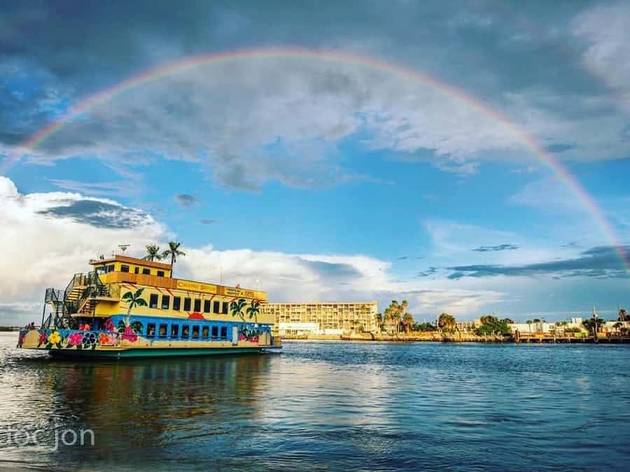 Madeira Beach: Calypso Breeze Cruise with Buffet - Scenic Views of Madeira Beach and Johns Pass