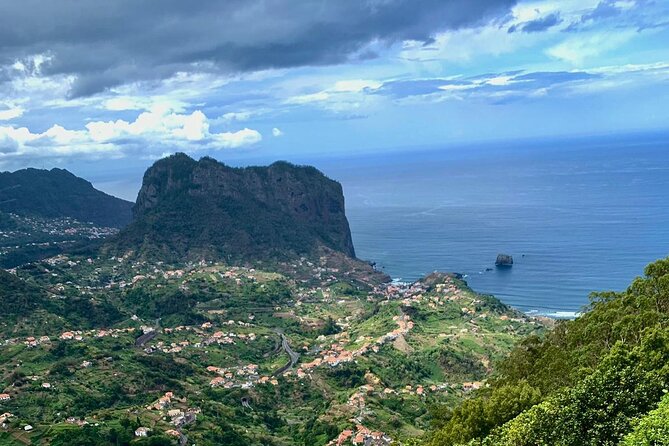 MADEIRA: Jeep Safari to Pico Arieiro & Santana local Houses - Discovering Santana’s Iconic Thatch Houses