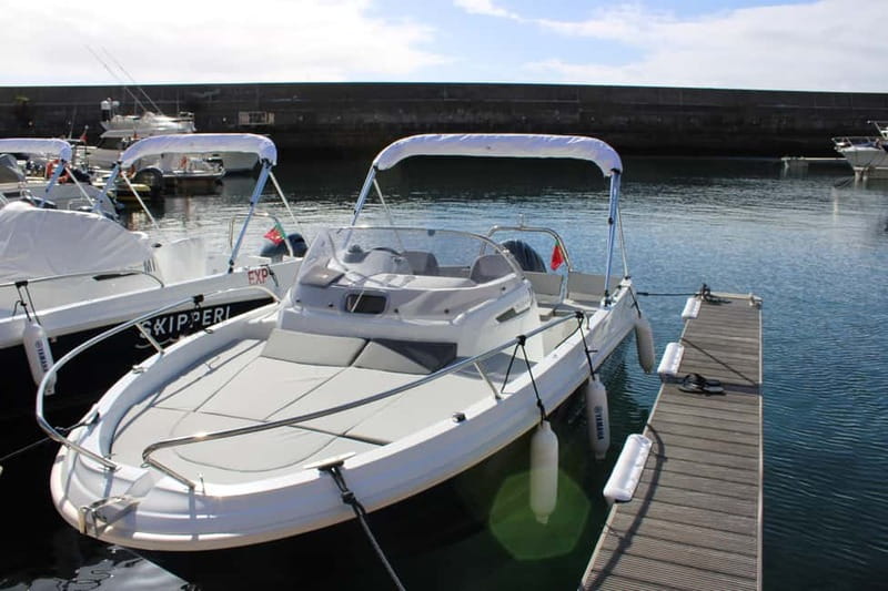 Madeira: Private Boat Rental in Caniçal Without a Captain - The Cap Camarat 5.5 WA: A Sophisticated and Comfortable Vessel
