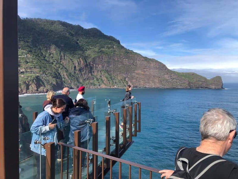 Madeira: Sunrise at Pico do Arieiro & Hike Larano trail - Pick-up and Start at Funchal for a Mountain Sunrise