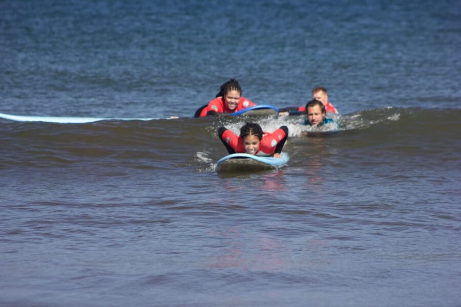 Madeira: Surf Lessons - The Experience of the Surf Lesson: Small Groups and Personal Attention