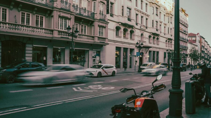 Madrid: 1-Hour Tuk Tuk Ride with Hotel Pickup - From Hotel Lobby to Madrid’s Hidden Corners