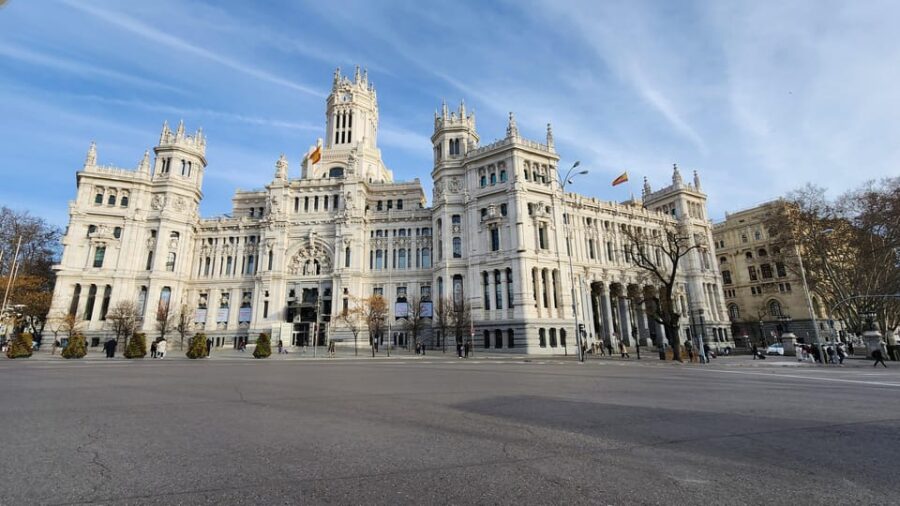 Madrid by Eco Tuk: Private tour, choose your duration! - Starting Point and Easy Access in Madrid