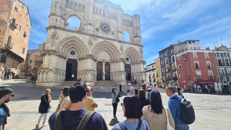 Madrid: Cuenca and Enchanted City Day Tour - Visiting Cuenca’s UNESCO World Heritage City