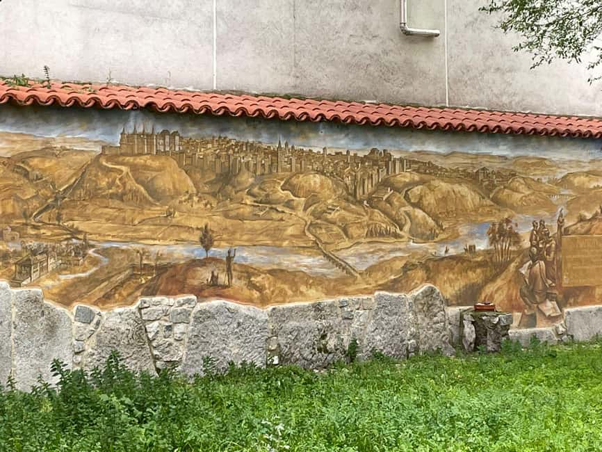 Madrid: Medieval History Walking Tour & San Isidro Museum - Starting at the San Pedro Statue in La Latina