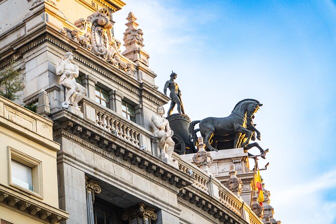 Madrid Monumental Tour Retreat, Prado and Cibeles - Exploring Calle de Alcalá: A Historic Spine of Madrid