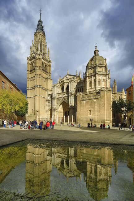Madrid: Private Valley of the Fallen & Toledo City Day Trip - The Tour Starts with Toledo’s Historic Center