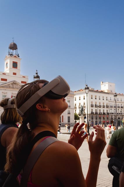 Madrid: Virtual Reality E-Bike Tour - Exploring Madrids Iconic Landmarks with VR and E-Bikes
