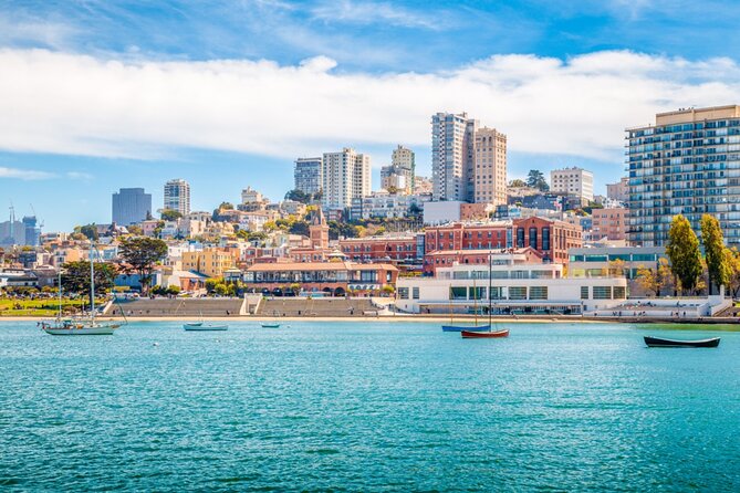 Mafia Heist at the Bay: Escape Adventure in San Francisco - Starting Point: Hyde Street Pier and First Clues