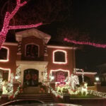 Magnificent Christmas Lights Tour of Dyker Heights Brooklyn - The Sparkling Lights of Dyker Heights Brooklyn