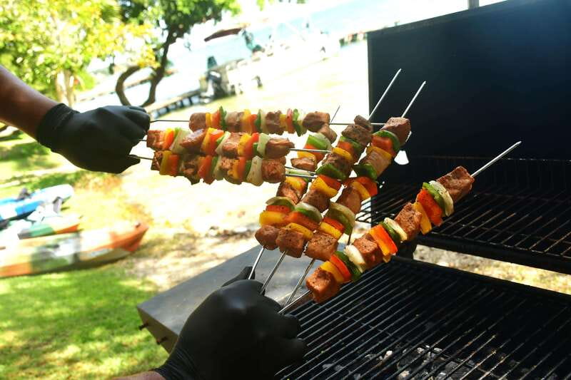 Mahahual: Chacchoben Mayan Ruins and Seven Color Lagoon Trip - Starting at Costa Maya Port with Welcome Drinks