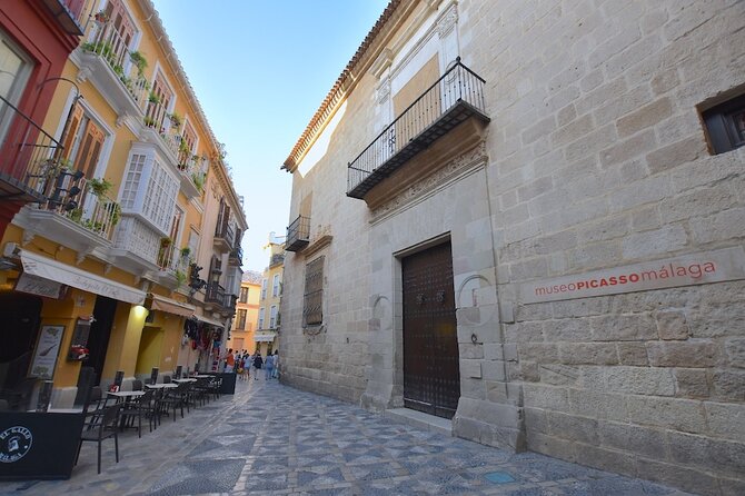 Malaga Private Walking Tour - Inside the Alcazaba Fortress