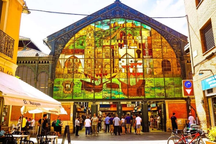 Málaga: Walking Tour for True Travelers - Key Points