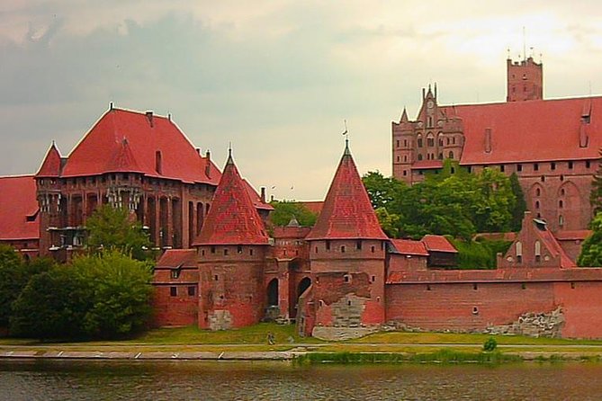 Malbork Castle Tour from Gdansk - The Role of the Guides and Their Knowledge