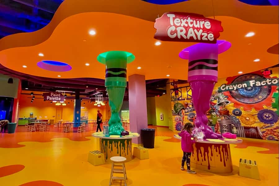 Mall of America: Crayola Experience Flexible Date Ticket - Custom Crayons and Creative Souvenirs: Personalized Fun for All Ages
