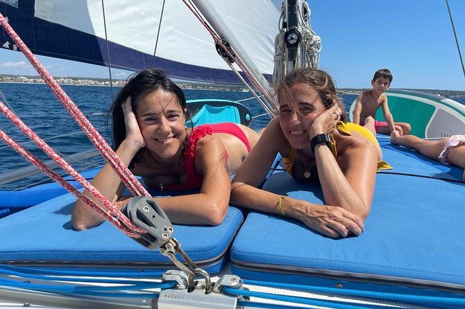 Mallorca sailing, snorkelling, as a Local with drinks and food - The Small-Group Sailing Experience with a Local Crew