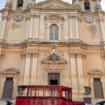Malta: Private Chauffeur-Driven Vintage Bus - Advantages of a Private Chauffeur-Driven Tour