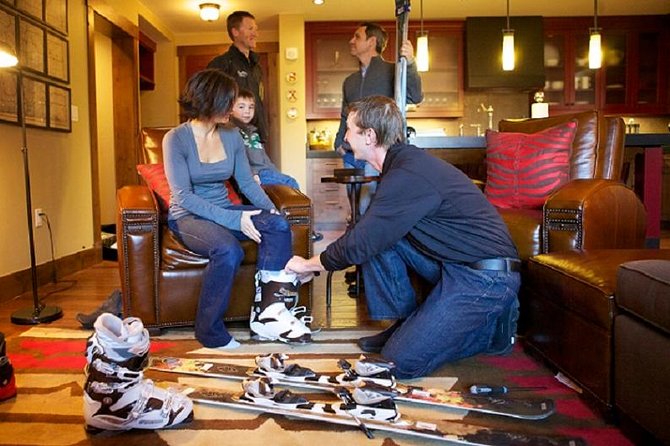 Mammoth Mountain Performance Snowboard Rental Including Delivery - Top-Quality Equipment and Custom Fitting Process