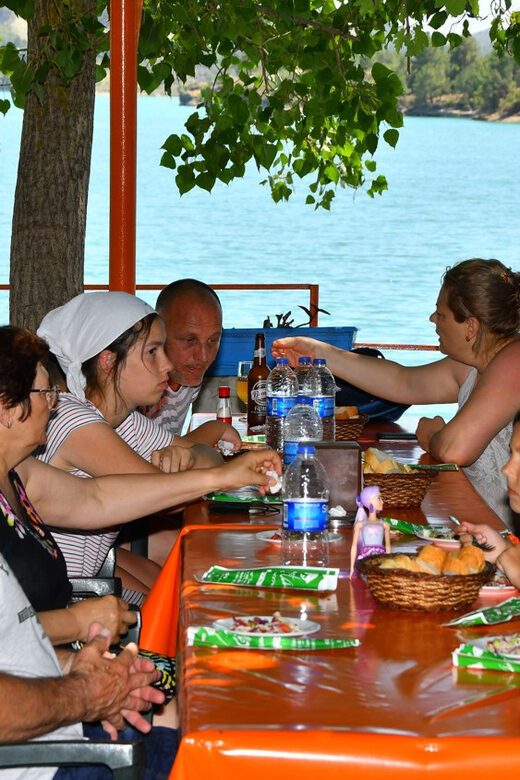 Manavgat: Guided Aqueduct, Waterfall & Green Lake Tour - Visiting the Manavgat Waterfall: A Picturesque Stop