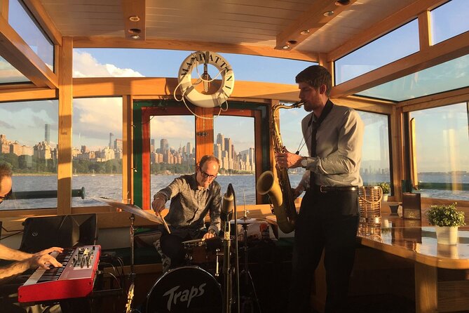 Manhattan Evening Jazz Cruise - Seating and Comfort on the Boat