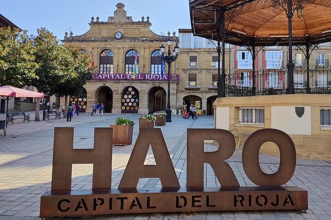 Marques de Riscal and Ysios Architecture Wine Tour w/Lunch, SS - Visiting Laguardia: A Medieval Town with Rich Character