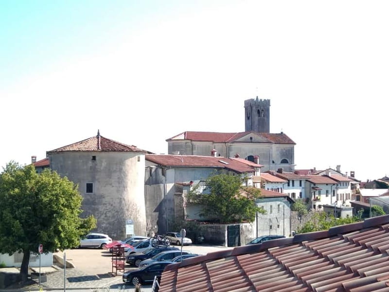 martno: Village Walking Tour with Local Guide - Exploring the Narrow Gase and Fortress Tower Remnants