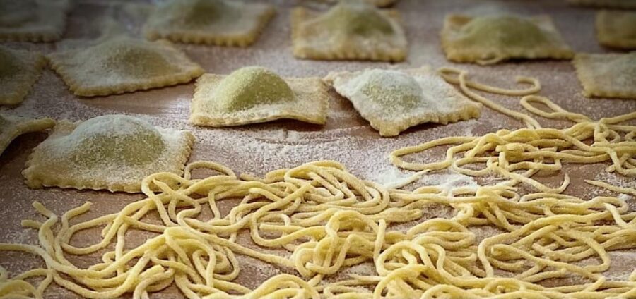 Matera: Cooking Class & lunch with wine into Olive Grove - Lunch with Regional Wines and Olive Tea