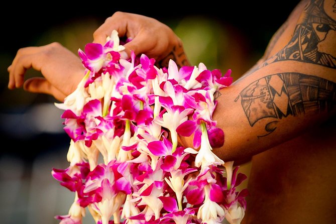 Maui Nui Luau at the Sheraton Maui Resort & Spa - Traditional Polynesian Dances from Across the Pacific