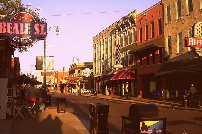 Memphis Mojo Bus Tour - Starting at Beale Street: Memphis’s Legendary Music Hub