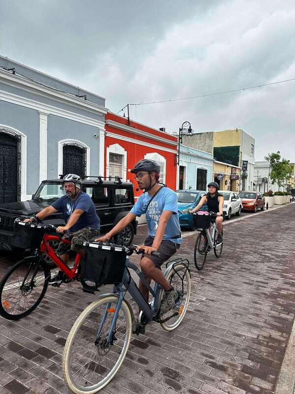 Mérida: The E-bike tour with history and culture - Exploring Montejo Avenue and Its Mansions