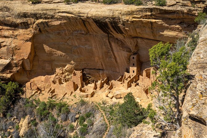 Mesa Verde Express Tour With Tickets To Cliff Palace - Visiting Mesa Verde Visitor Center and Chapin Mesa
