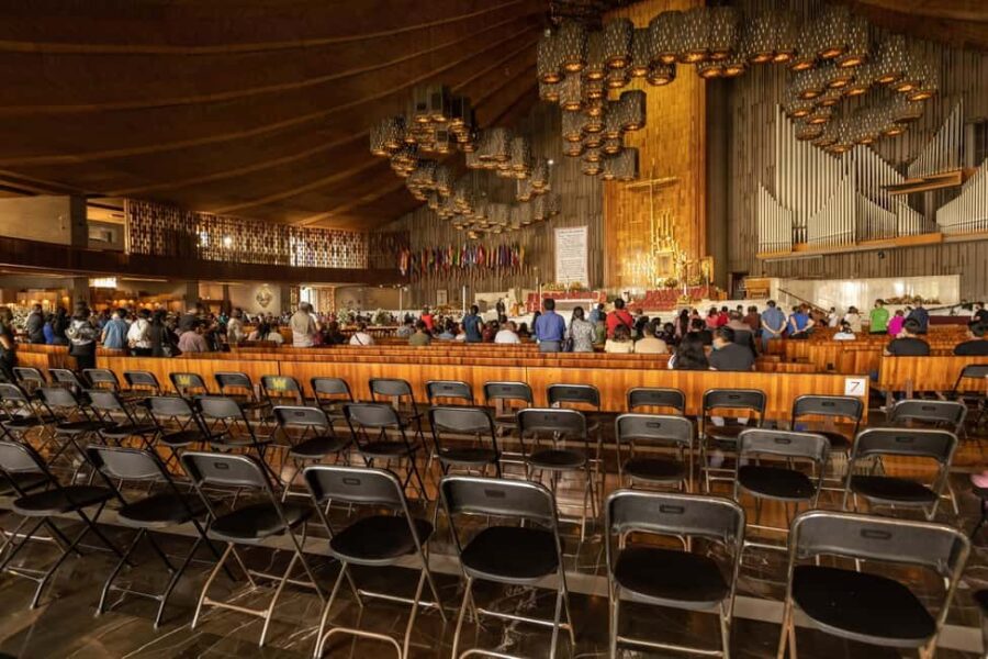 Mexico City: Basilica of Our Lady of Guadalupe Private Tour - Exploring the Old Basilica’s Baroque Splendor