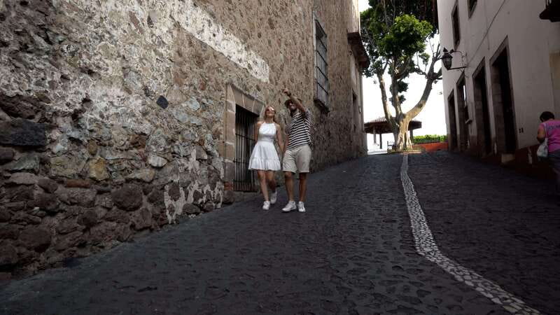 Mexico City: Cacahuamilpa Caves and Taxco Small-Group Tour - Visiting the Cacahuamilpa Caves: A Geological Marvel