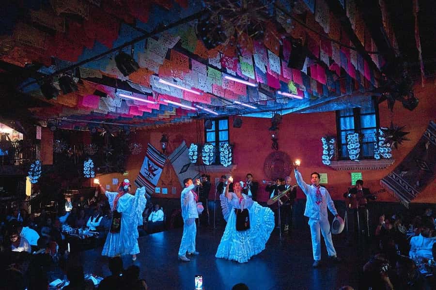 Mexico City: Garibaldi Mariachi Night & Taco Tasting - The Atmosphere at Plaza Garibaldi