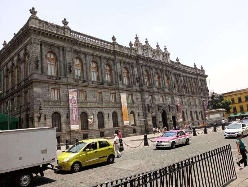 Mexico City: Historic Center Walking Tour private - Starting at the Main Square with a Central Meeting Point